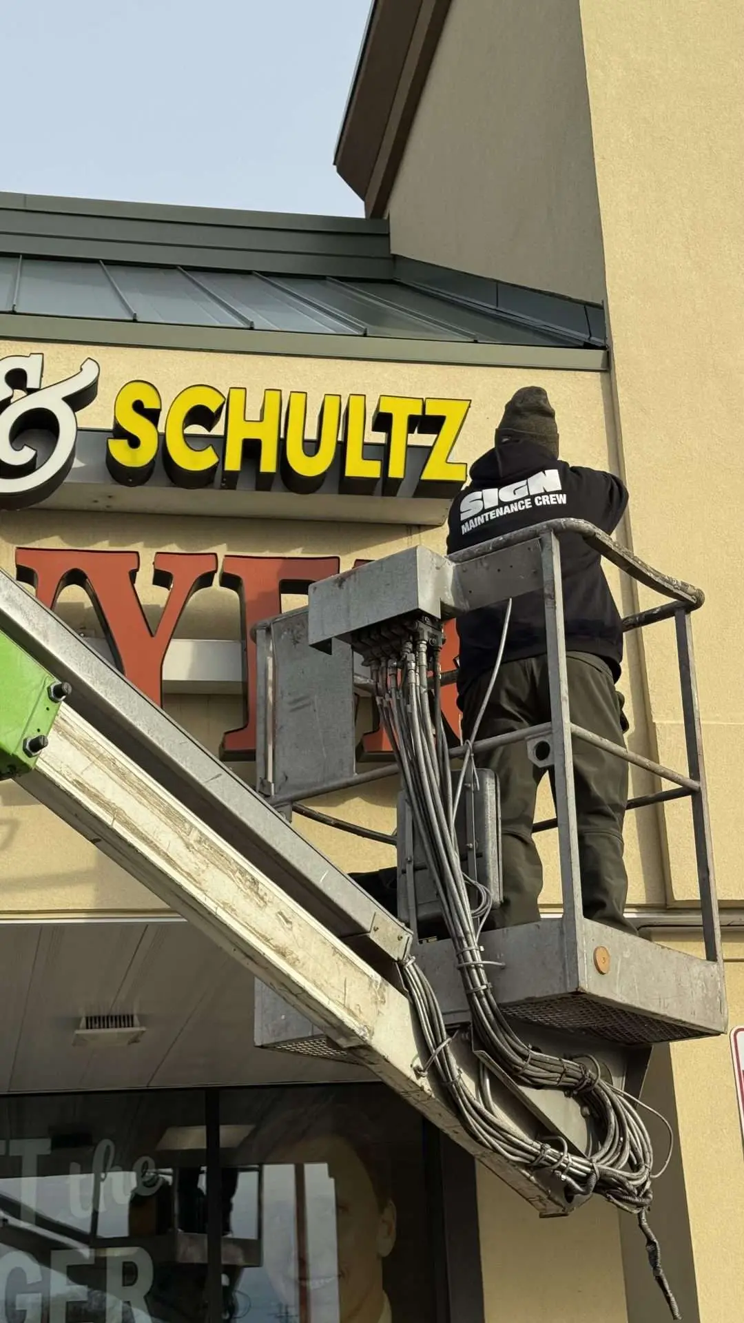 Maintenance & Repair Services — photo 1