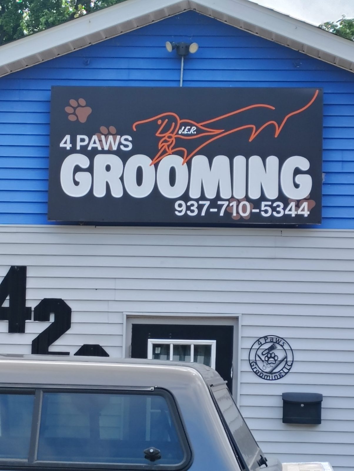 Exterior Signs — photo 10