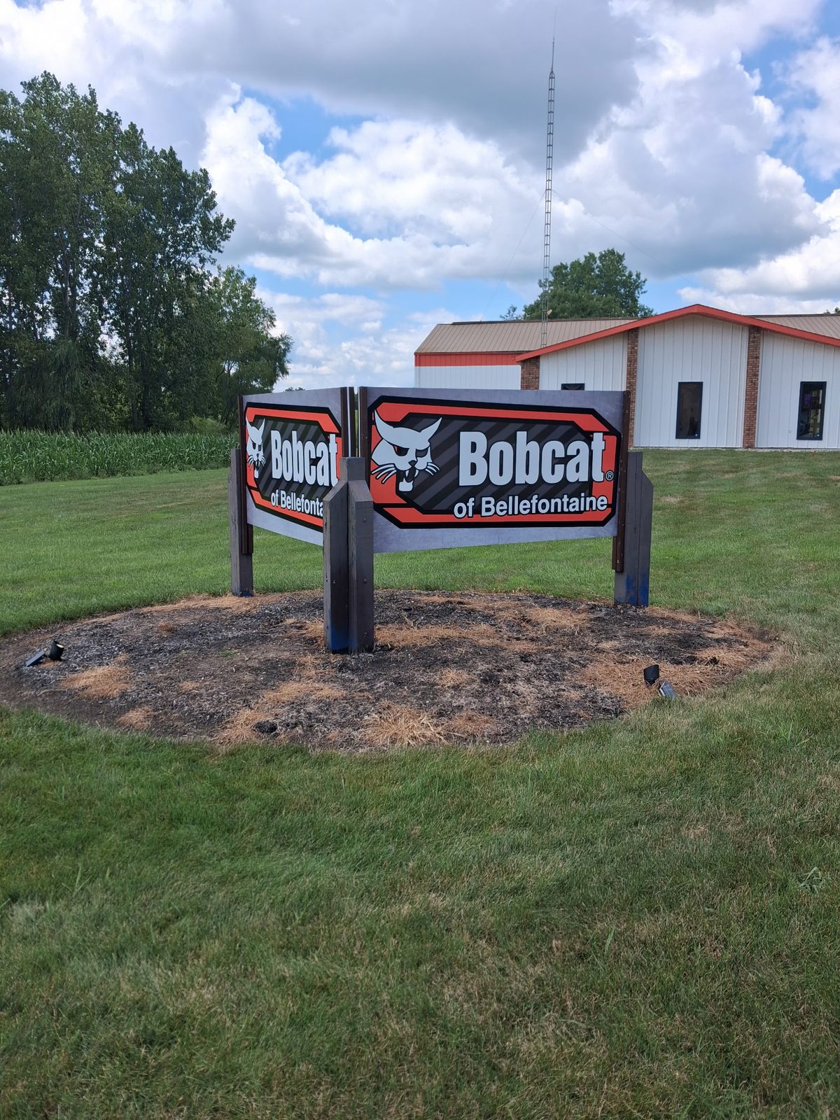 Exterior Signs — photo 12