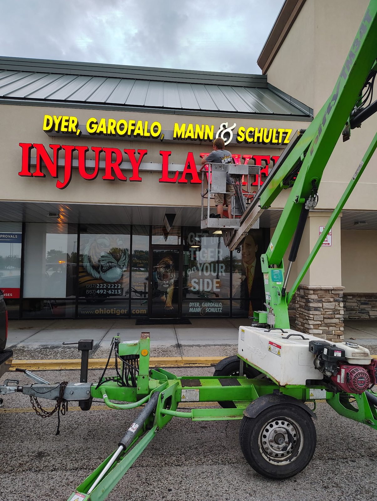 Boost Your Brand with Eye-Catching Exterior Signs