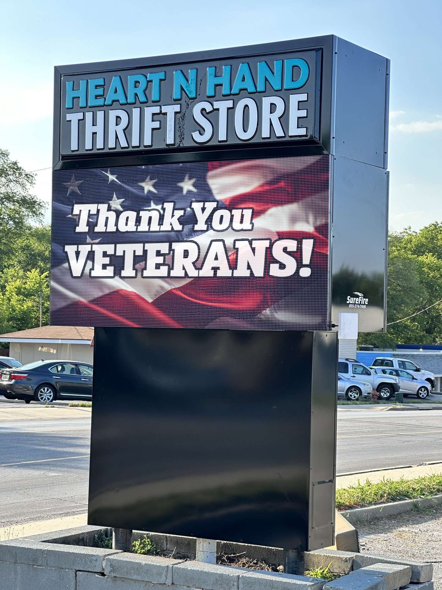 Why EMCs Are Outperforming Traditional Signage in Effectiveness