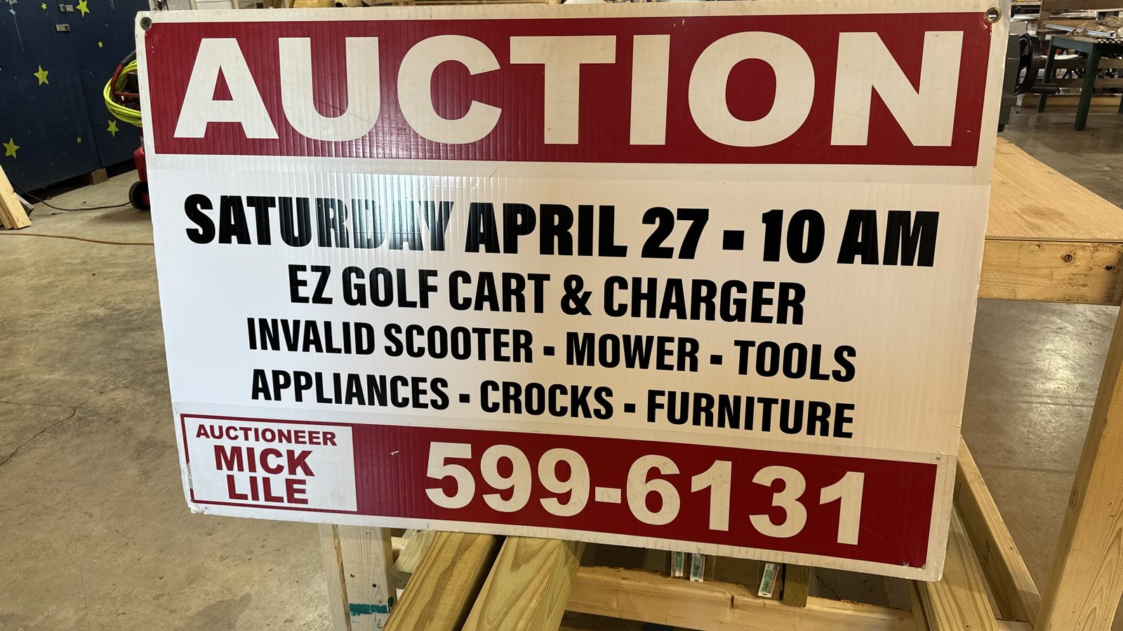 Yard Signs — photo 8
