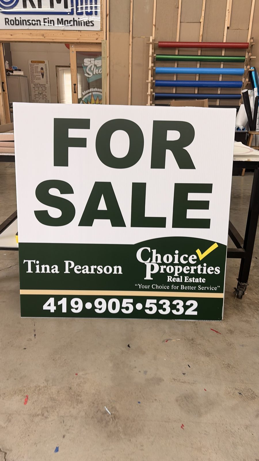 Yard Signs — photo 1