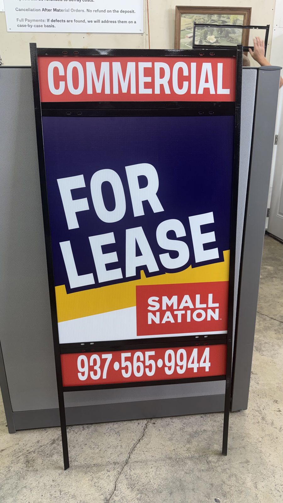 Yard Signs — photo 10